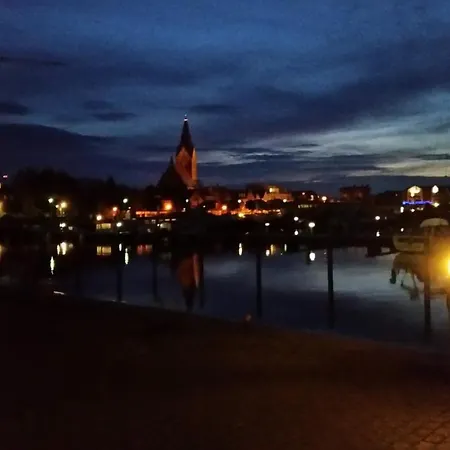 Daire Maisonettewohnung Auf 2 Etagen Mit Zwei Balkonen *