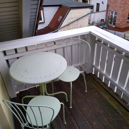 Maisonettewohnung Auf 2 Etagen Mit Zwei Balkonen Appartement