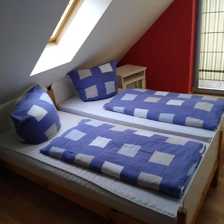 شقة Maisonettewohnung Auf 2 Etagen Mit Zwei Balkonen *